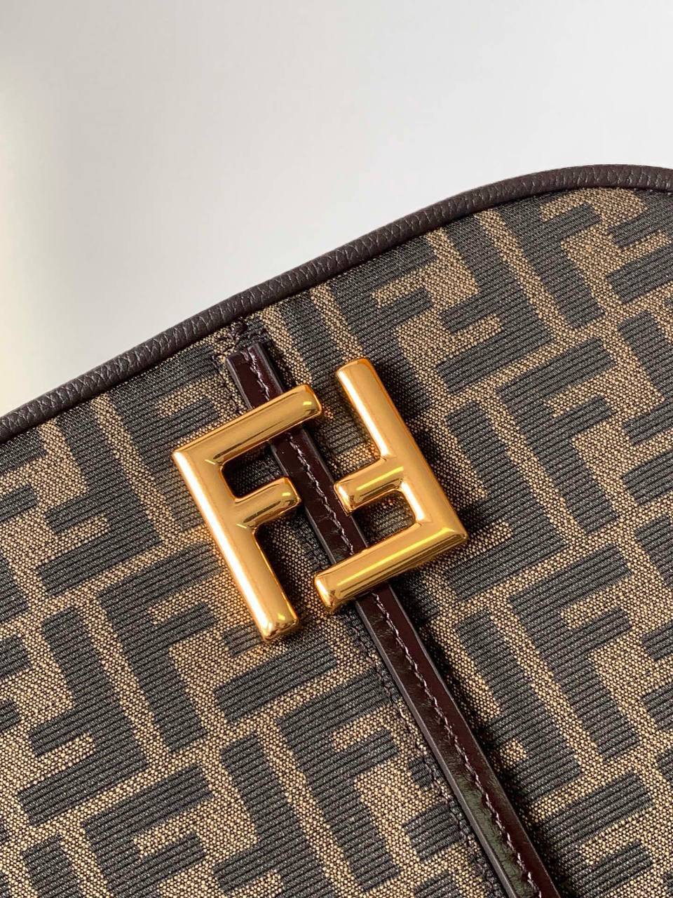 Сумка Fendi 4