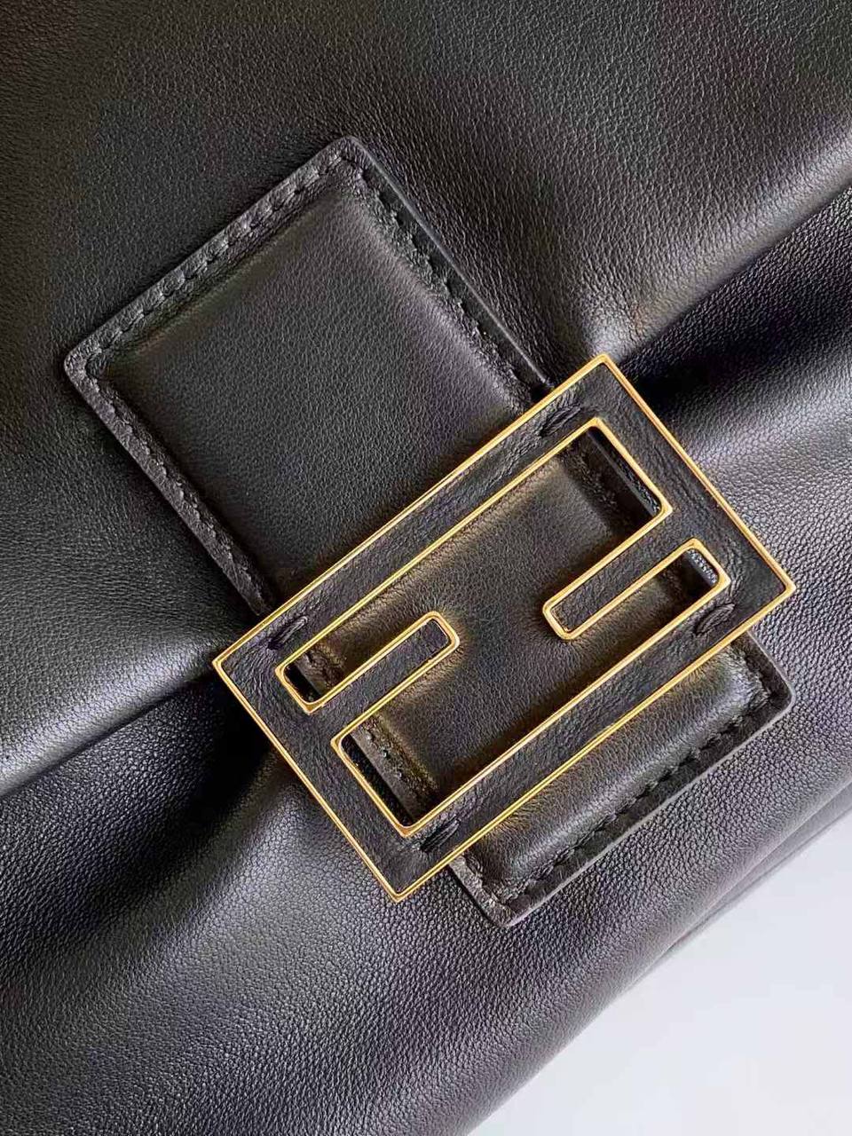 Сумка Fendi 5