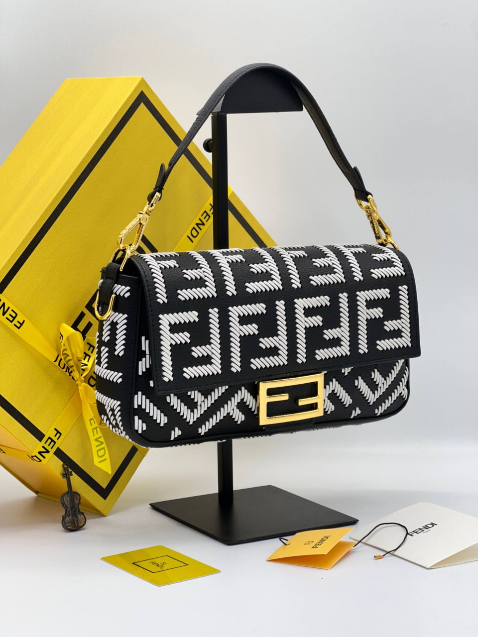 Сумка Fendi 2
