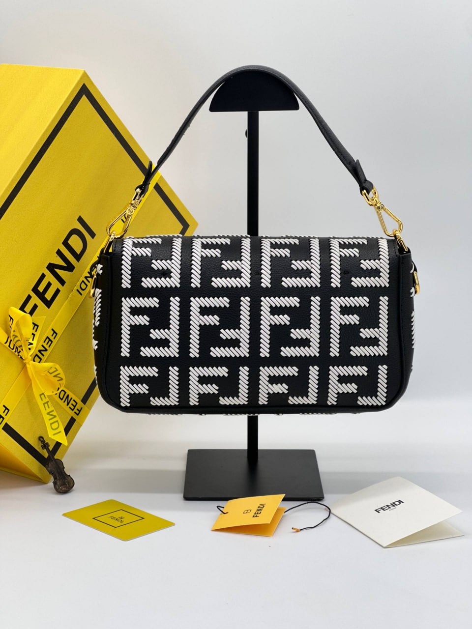 Сумка Fendi 3