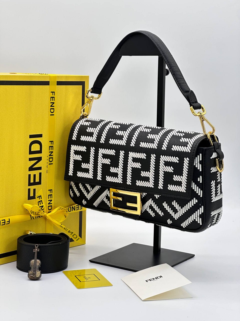 Сумка Fendi 4