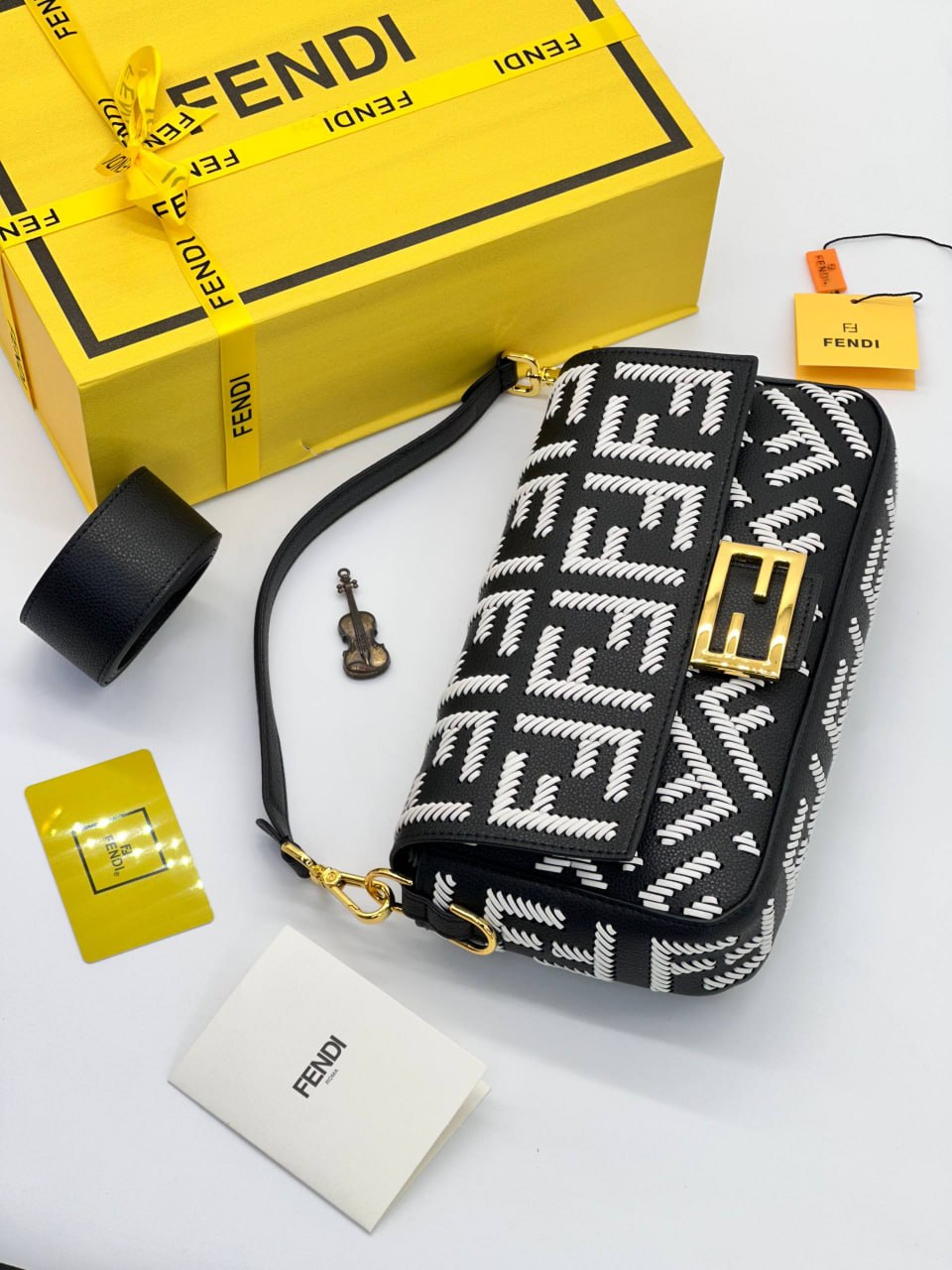 Сумка Fendi 5
