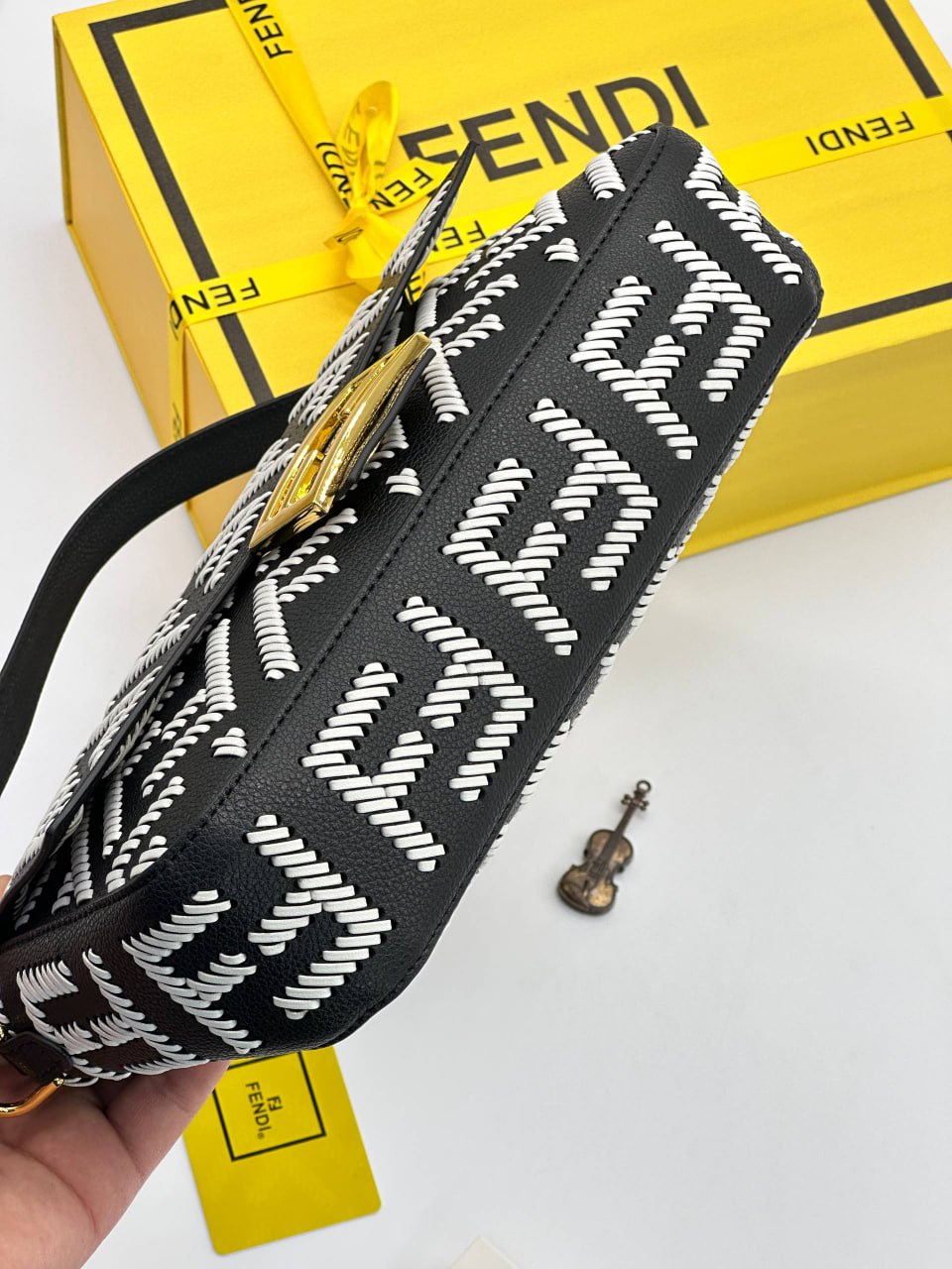 Сумка Fendi 7