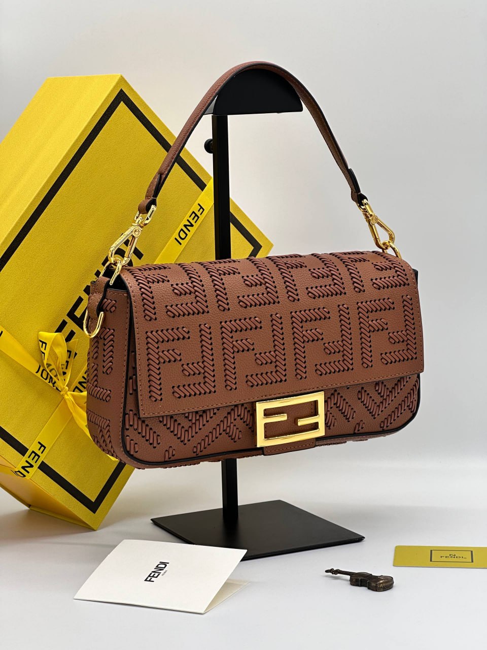 Сумка Fendi 2