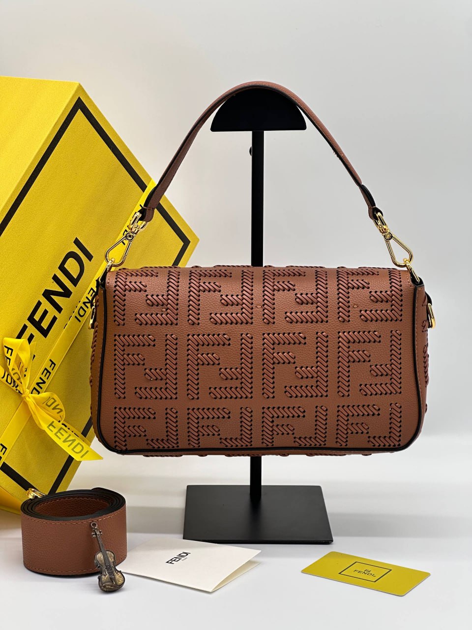 Сумка Fendi 3