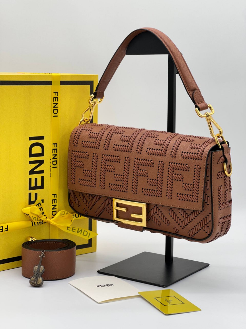 Сумка Fendi 4