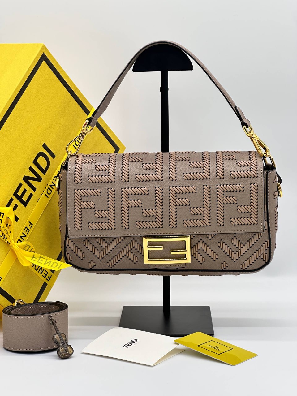 Сумка Fendi
