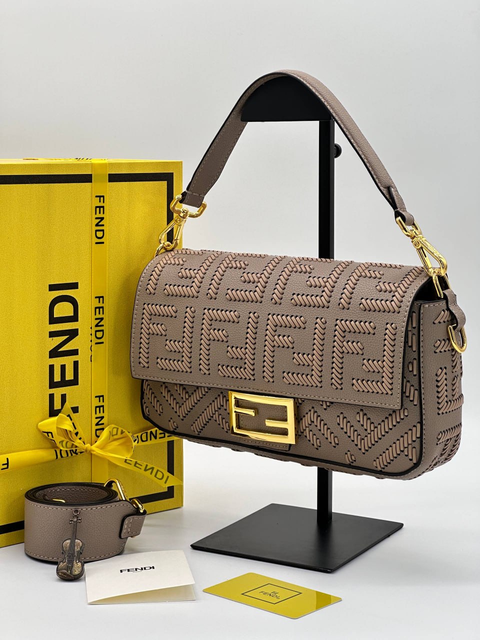 Сумка Fendi 4