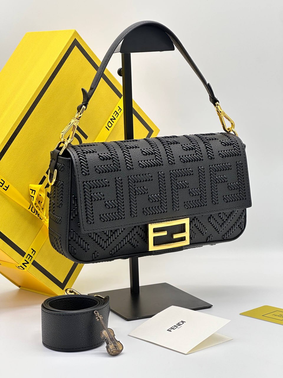 Сумка Fendi 2
