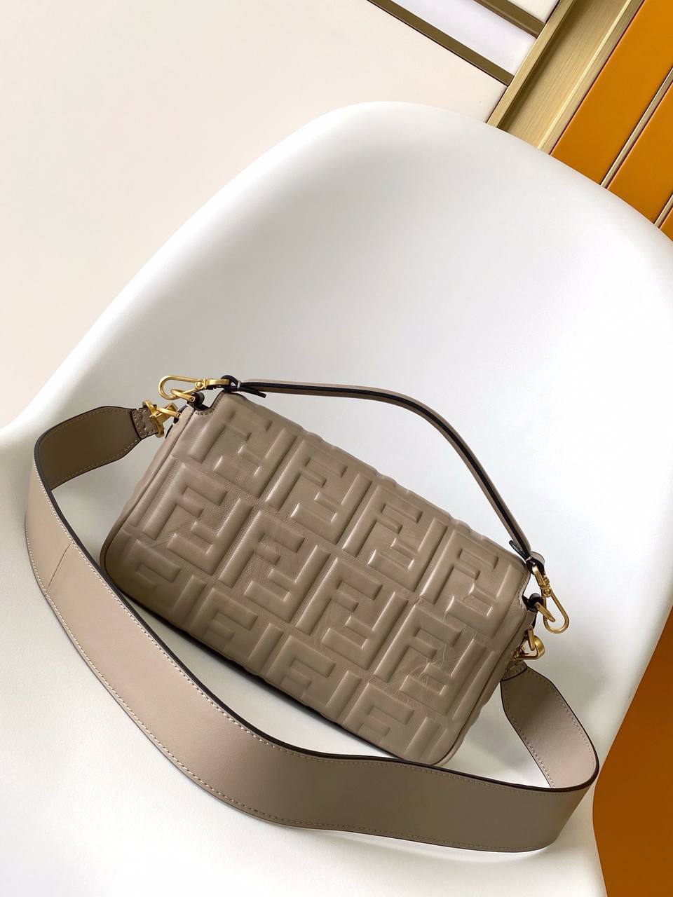 Сумка Fendi 2