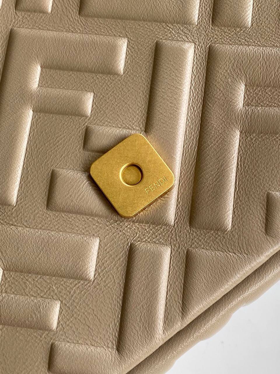 Сумка Fendi 8