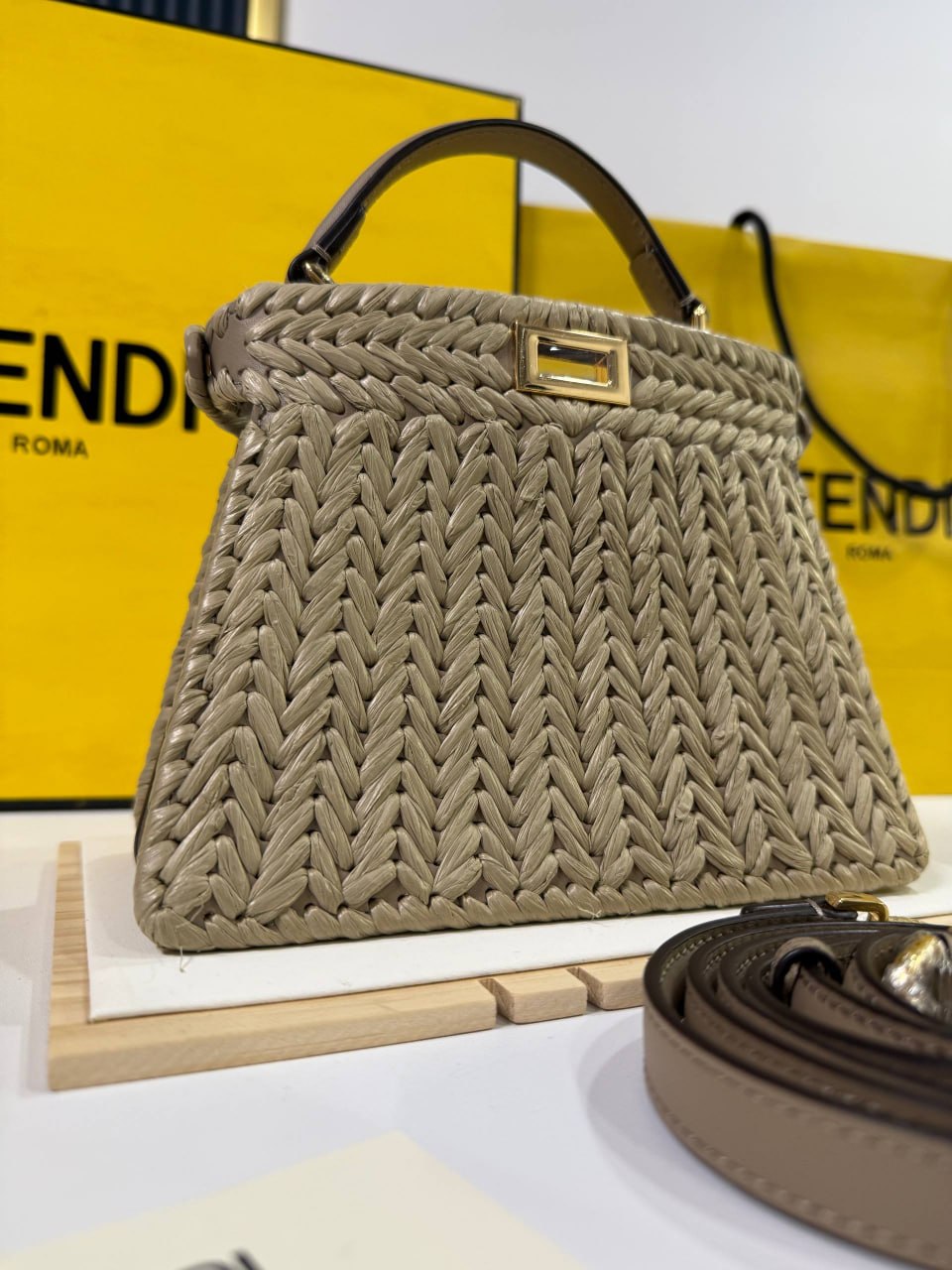 Сумка Fendi 4