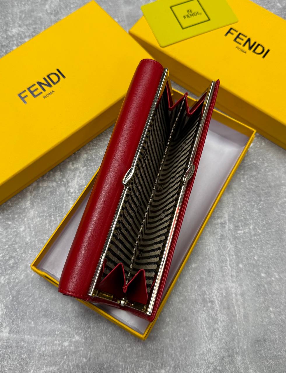 Кошелек Fendi 10