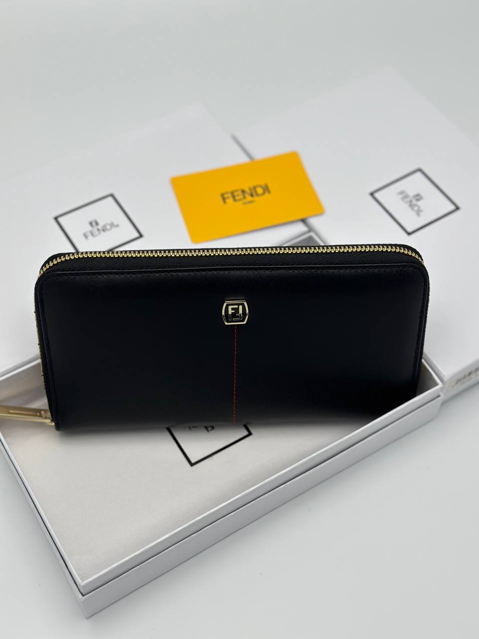 Кошелек Fendi 3