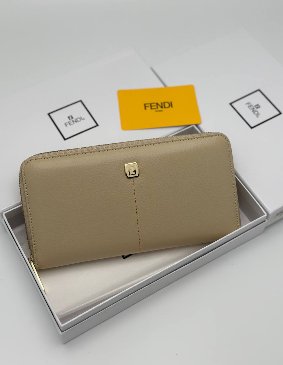 Кошелек Fendi 7