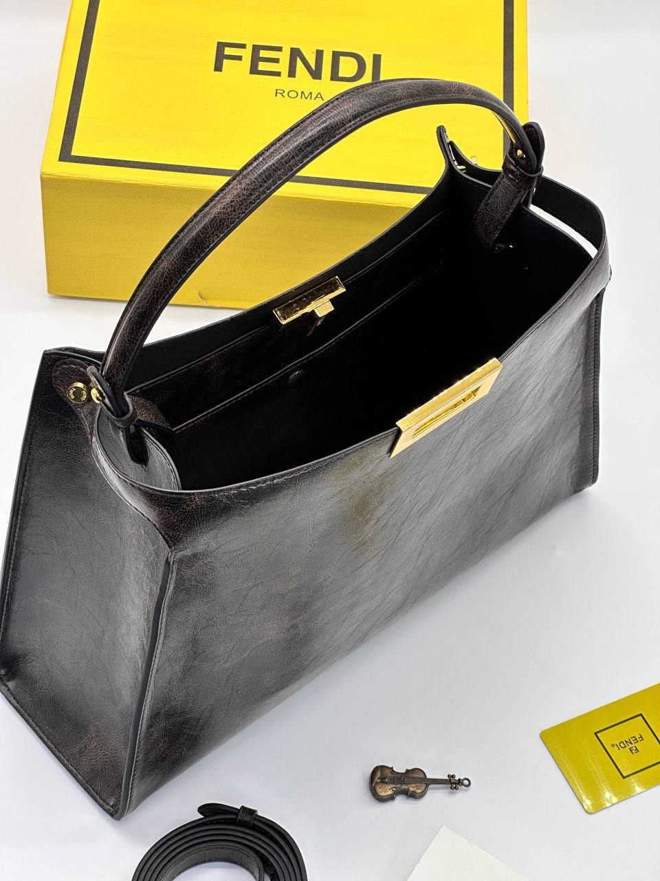 Сумка Fendi 9