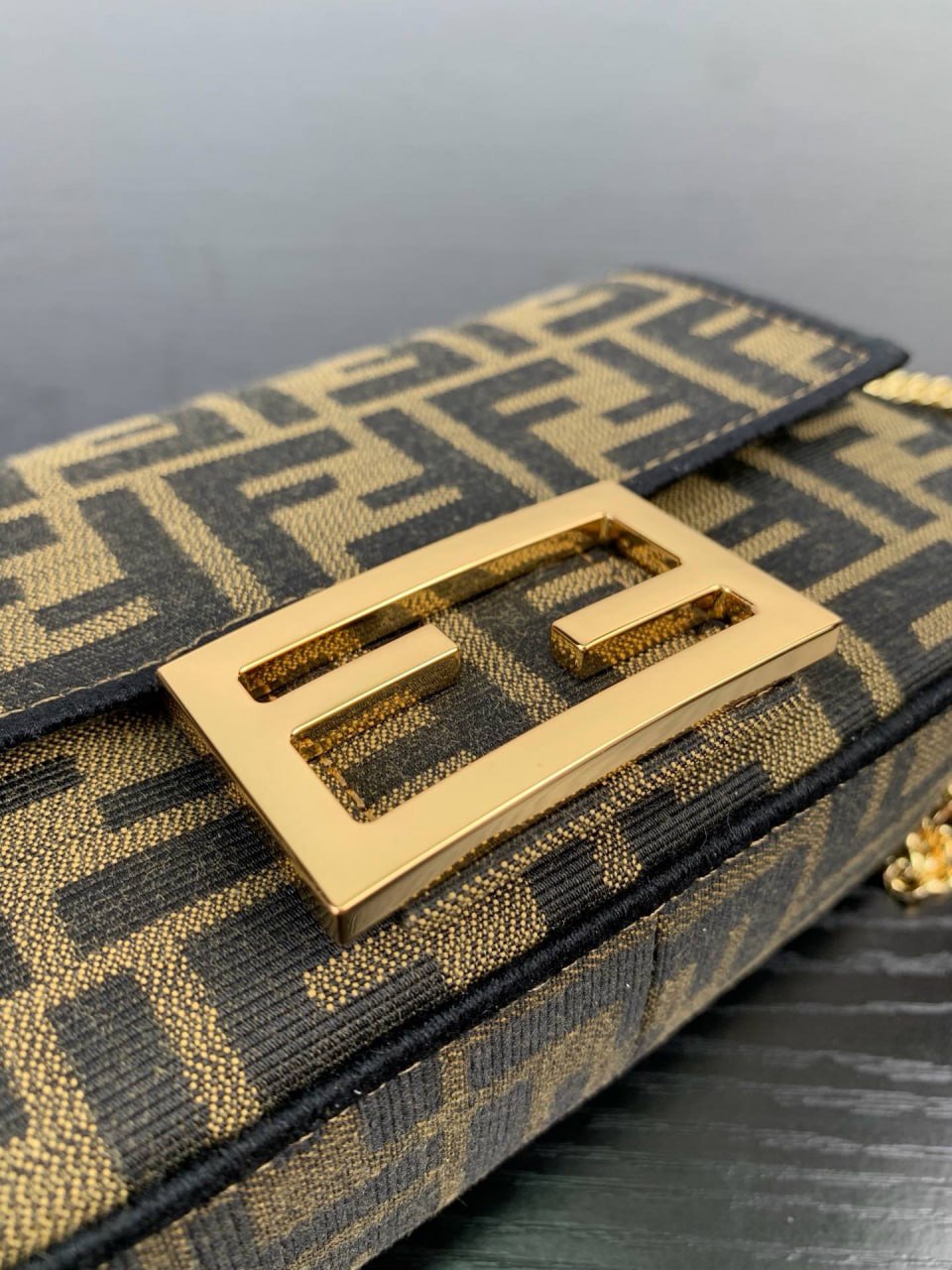 Сумка Fendi 5