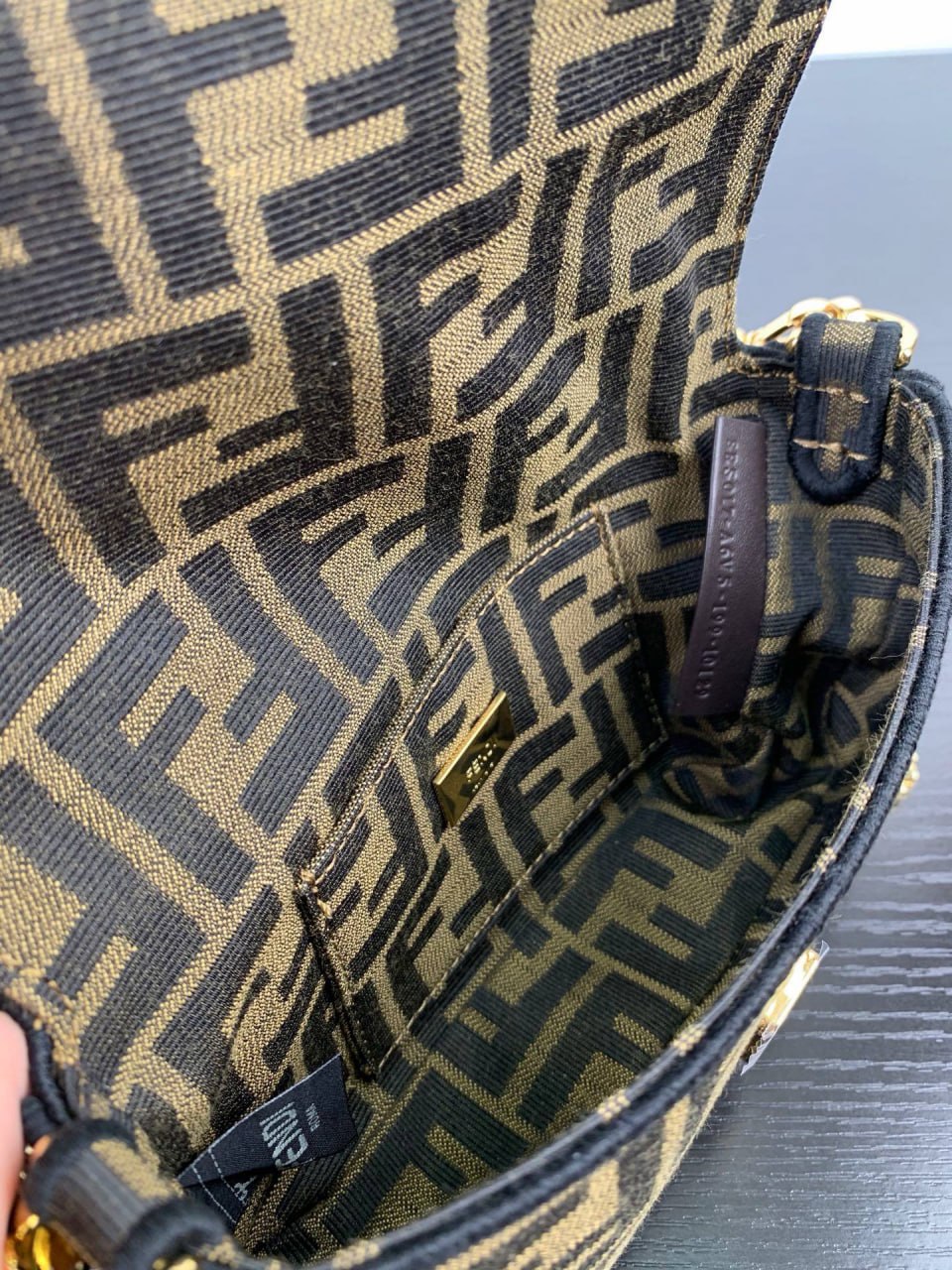 Сумка Fendi 9
