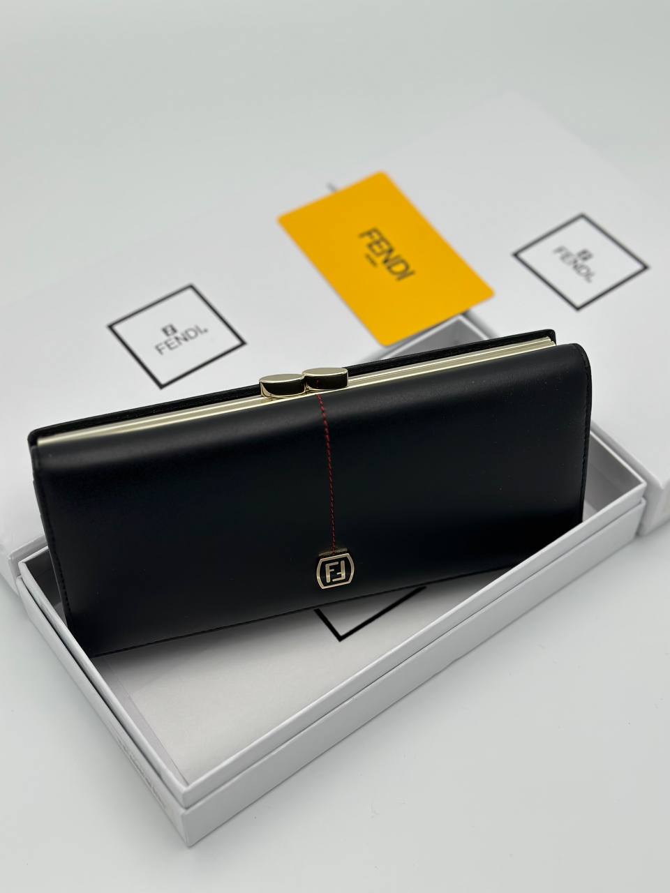 Кошелек Fendi 3