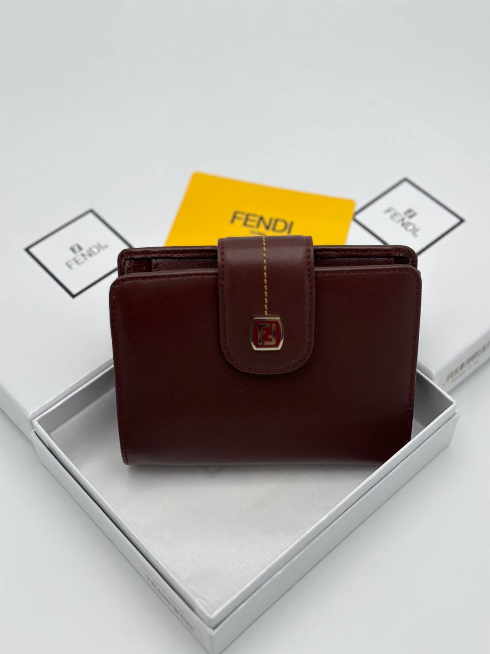 Кошелек Fendi