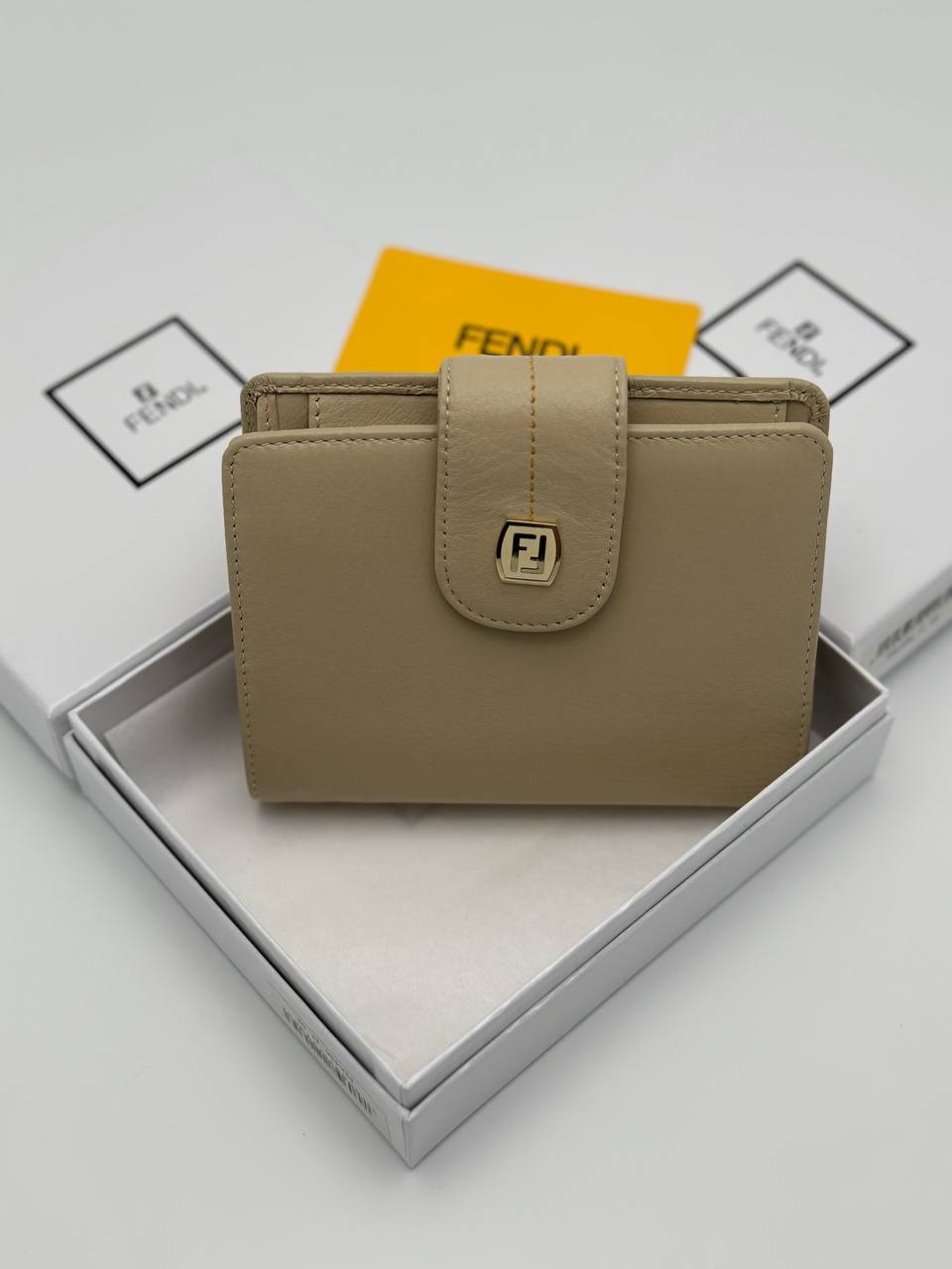 Кошелек Fendi 2