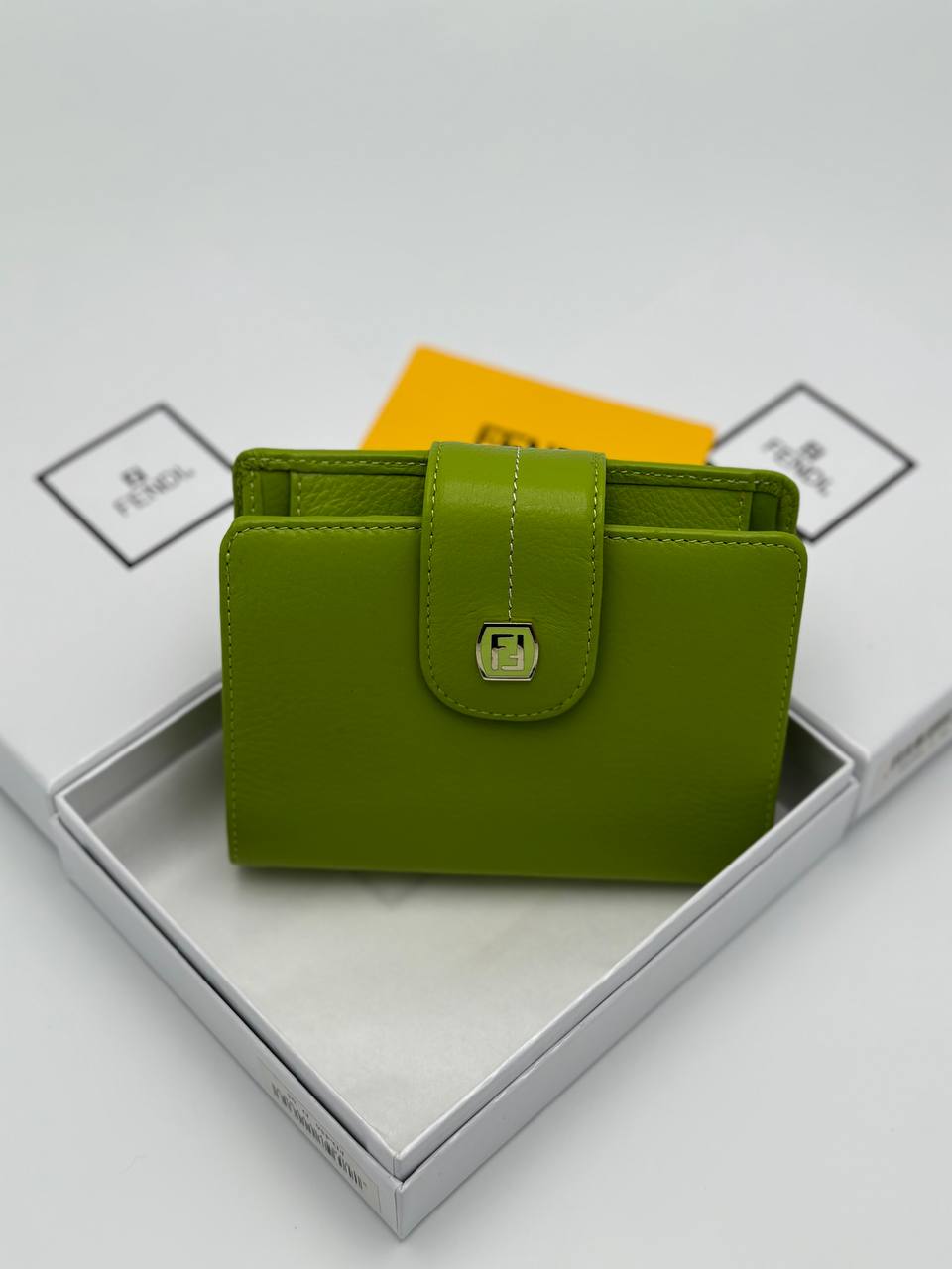 Кошелек Fendi 4
