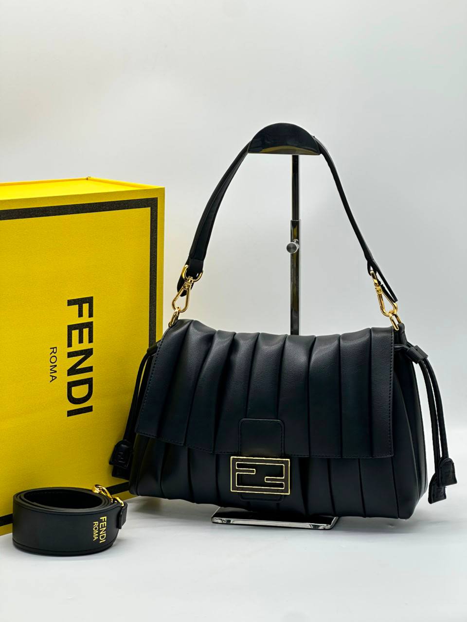 Сумка Fendi 4