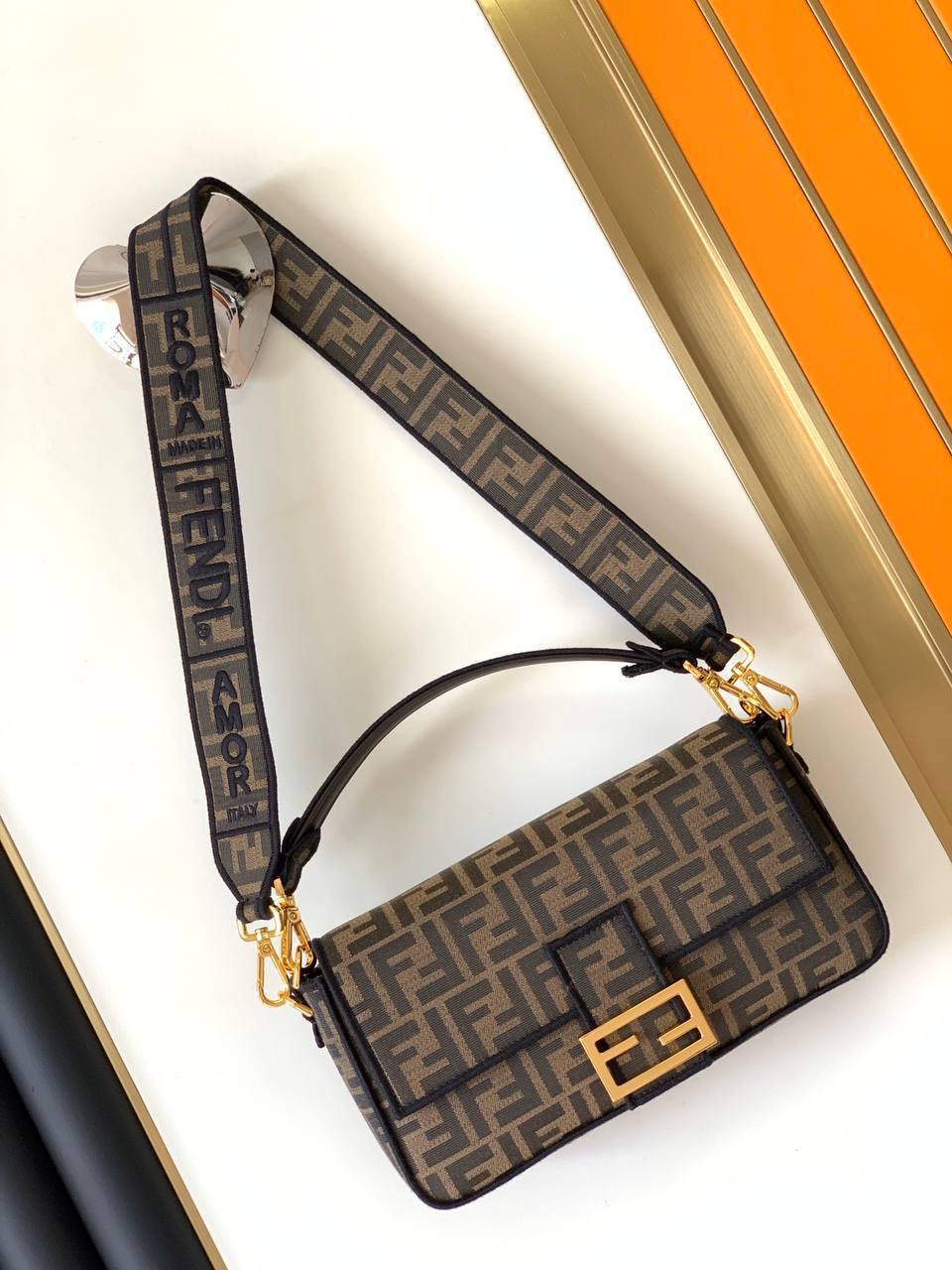 Сумка Fendi 4