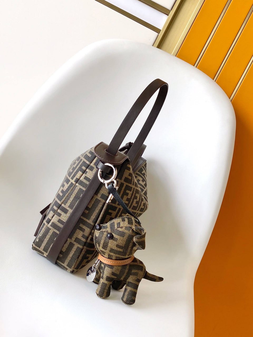 Сумка Fendi Peekaboo 3