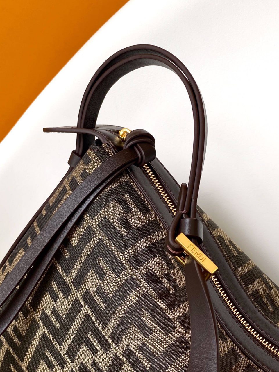Сумка Fendi Peekaboo 6
