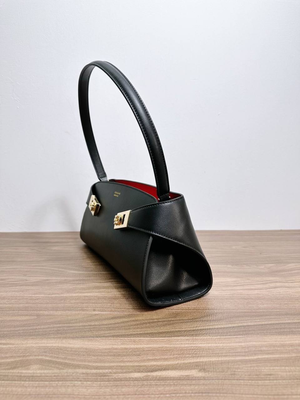 Сумка Ferragamo 3