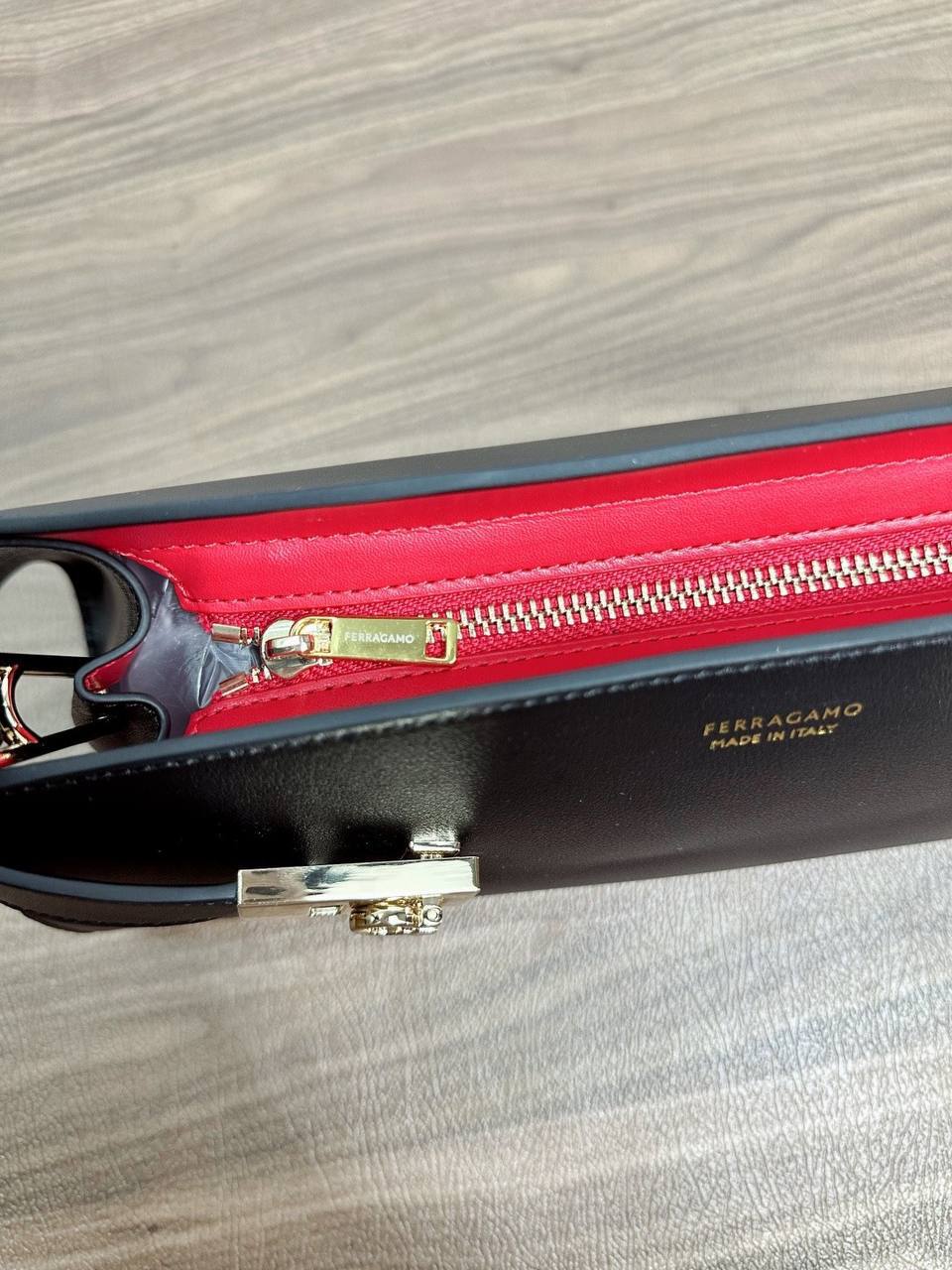 Сумка Ferragamo 7