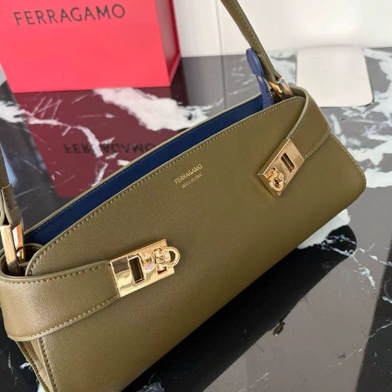 Сумка Ferragamo 5