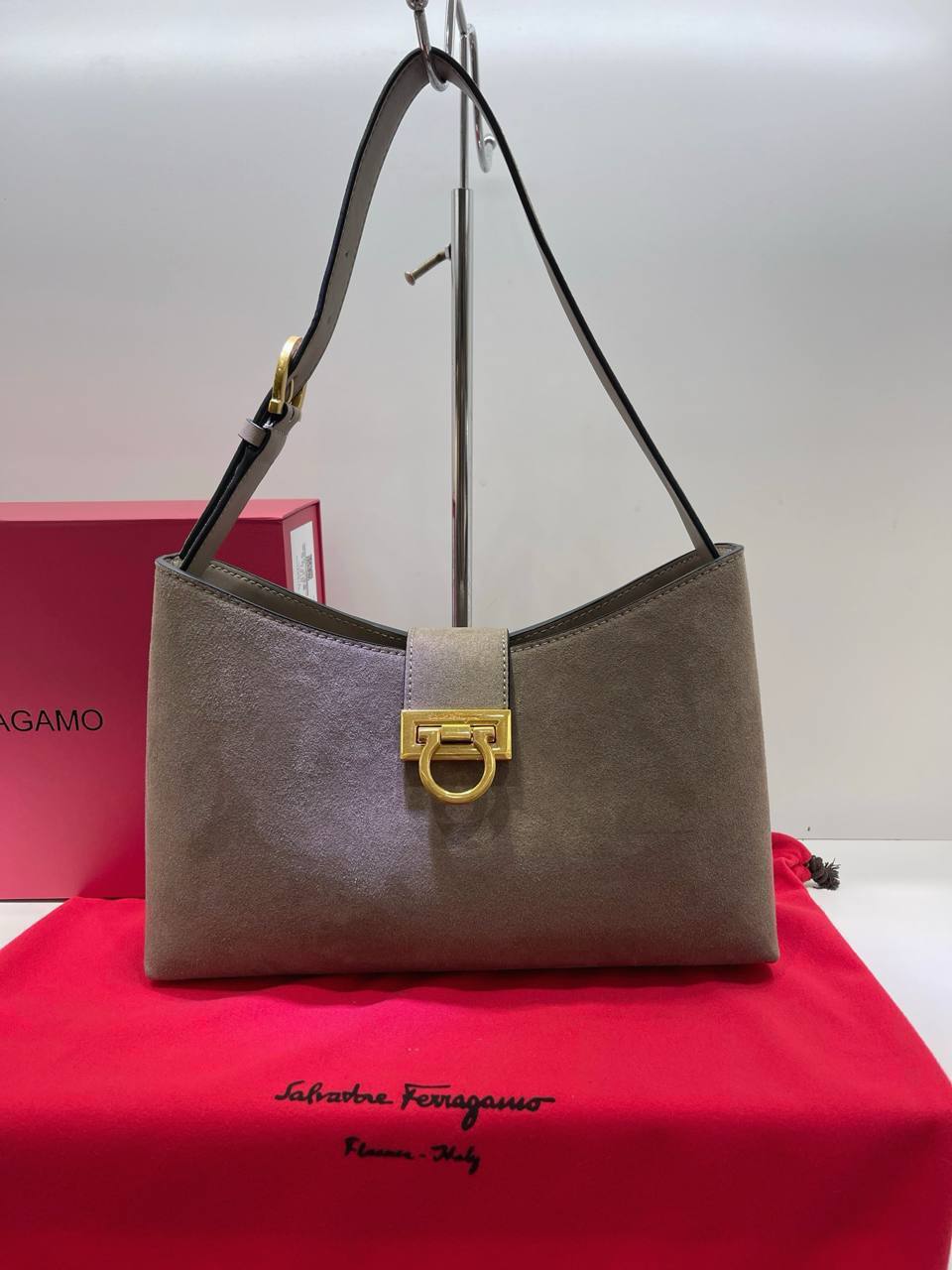 Сумка Ferragamo