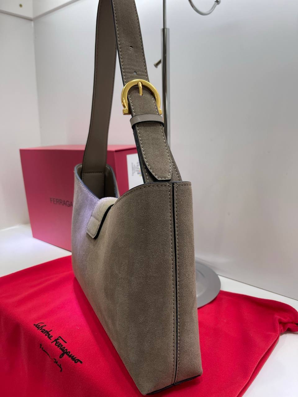Сумка Ferragamo 3