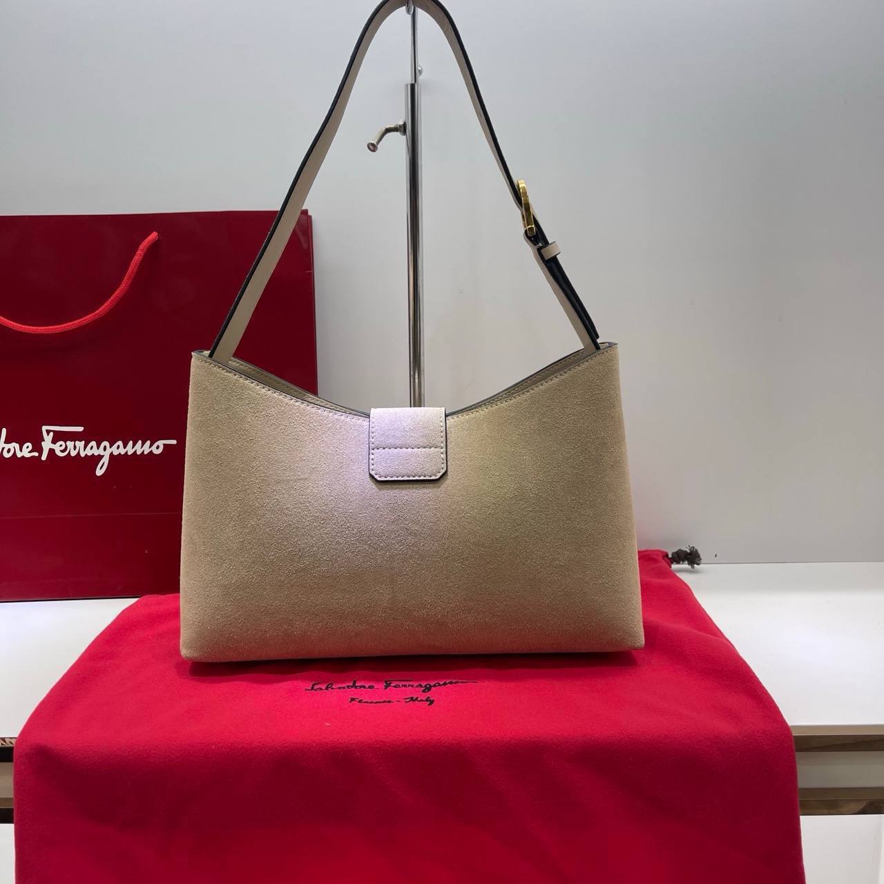 Сумка Ferragamo 2