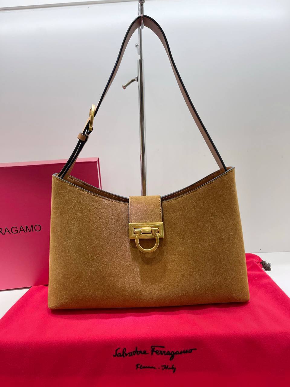 Сумка Ferragamo