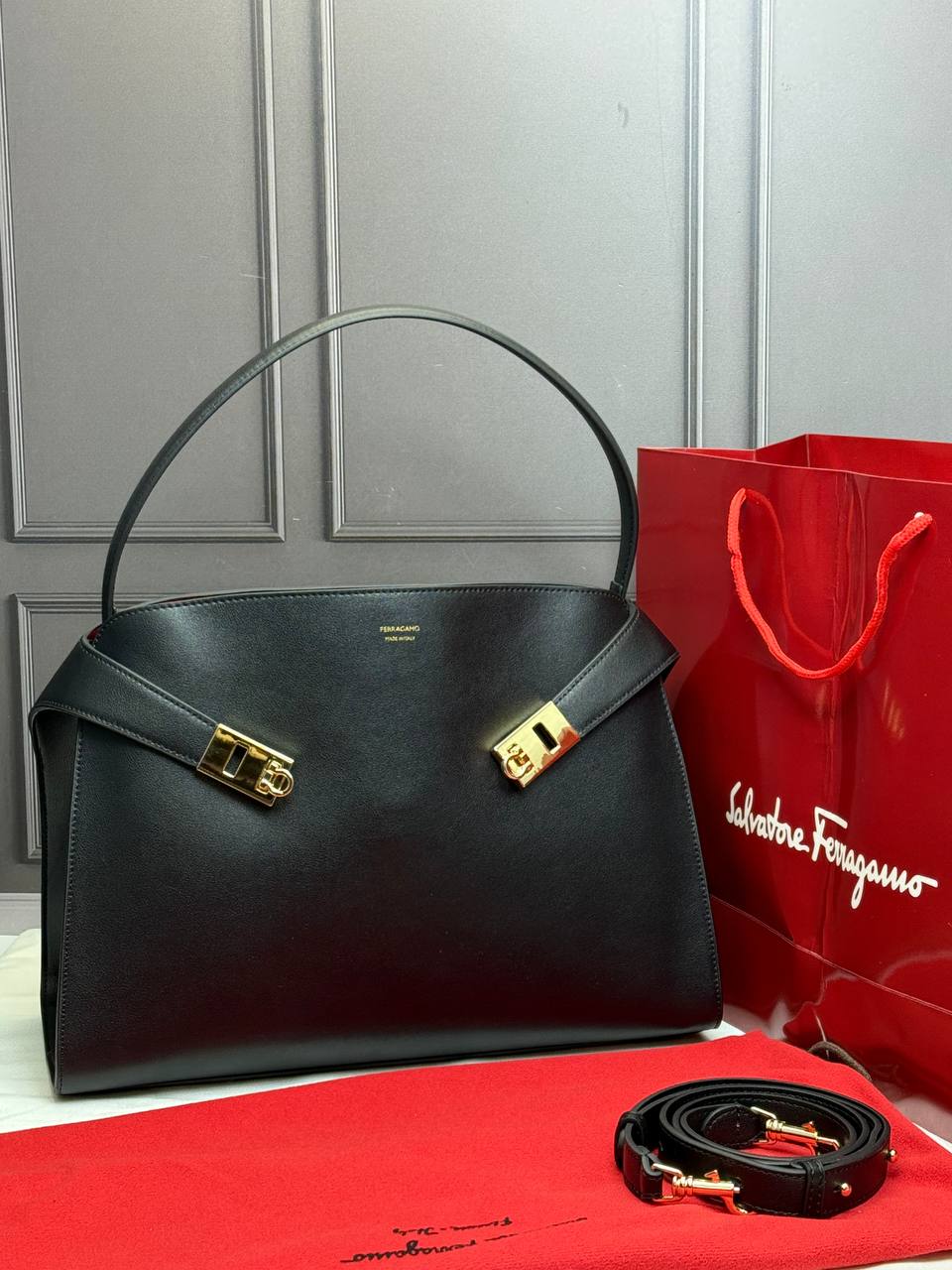 Сумка Ferragamo 3