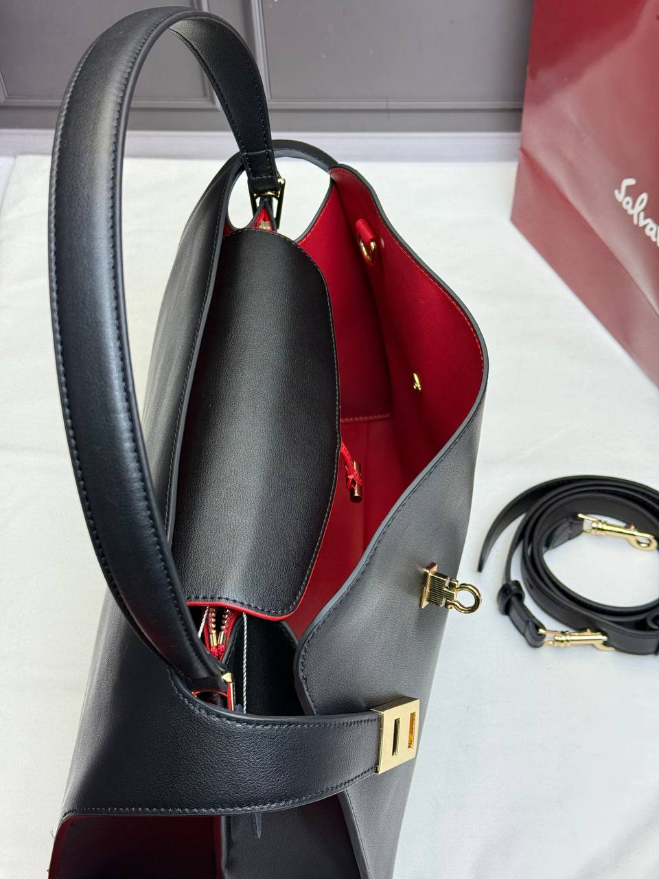 Сумка Ferragamo 7