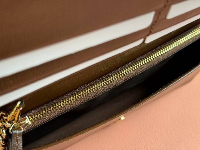 Клатч Gucci 9