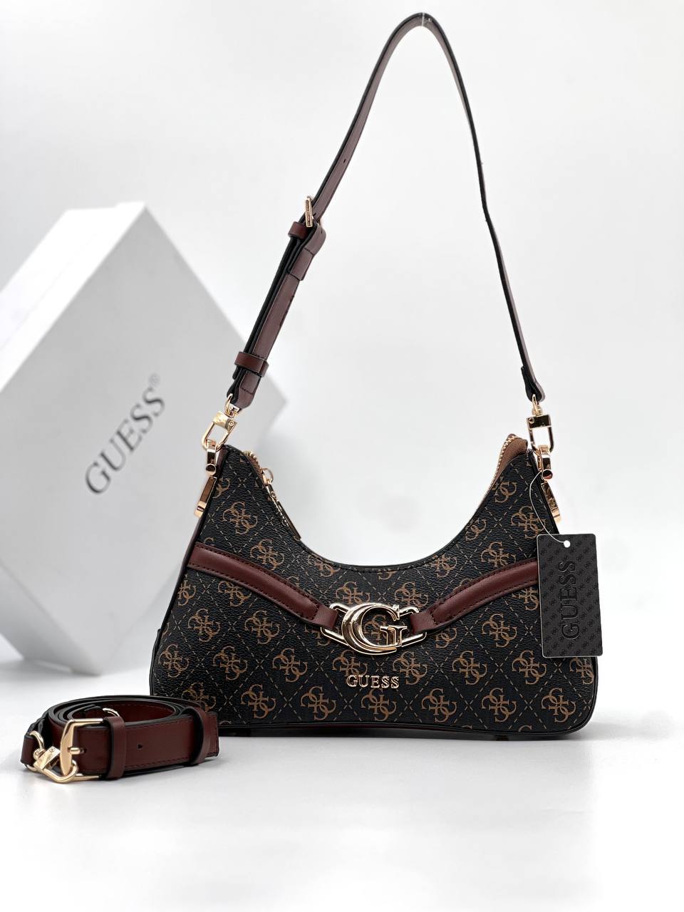 Сумка Guess