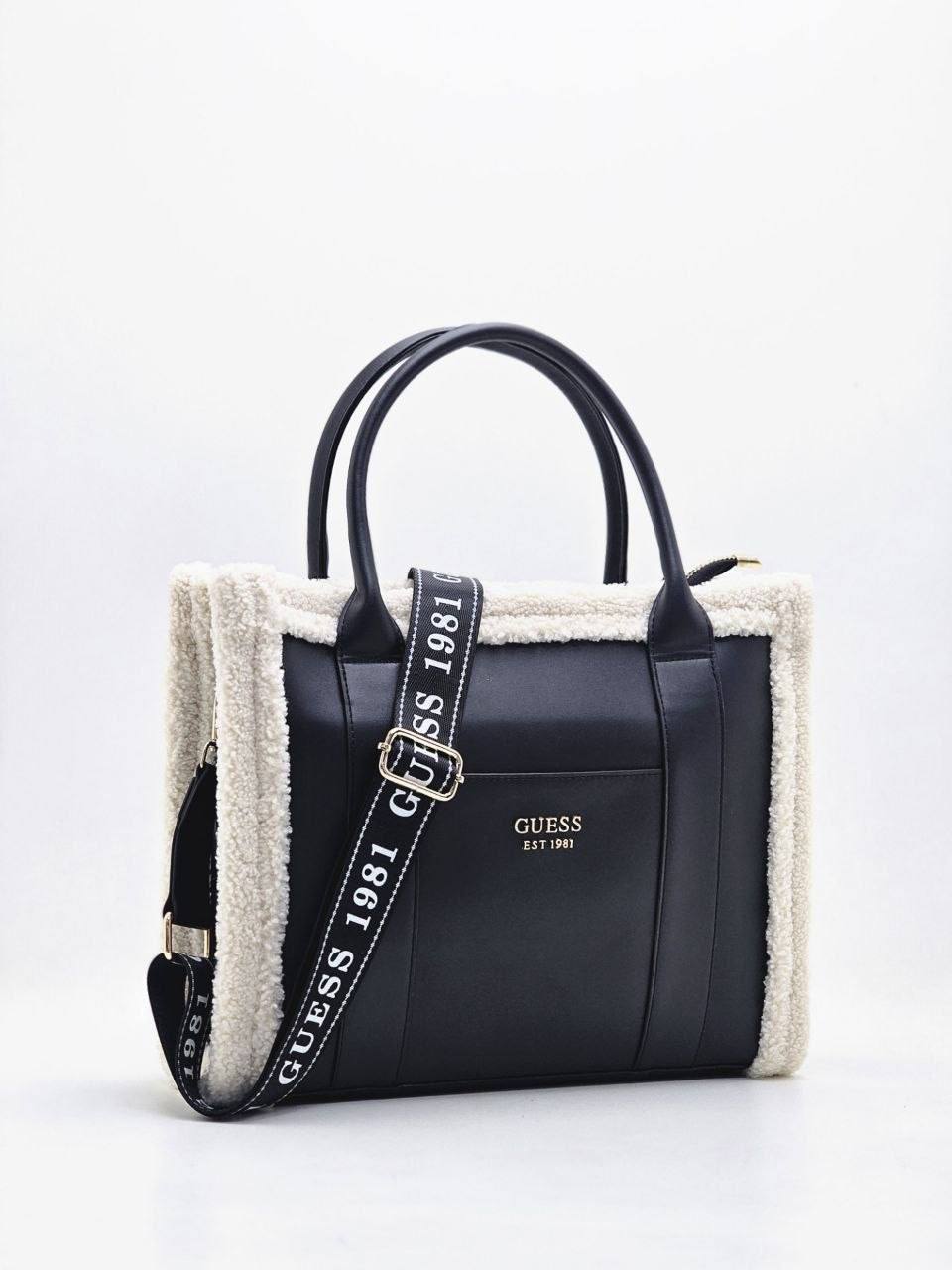 Сумка Guess 3
