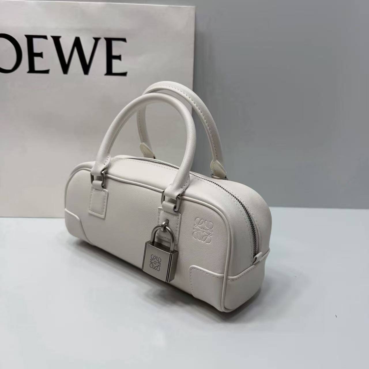 Сумка Loewe 2