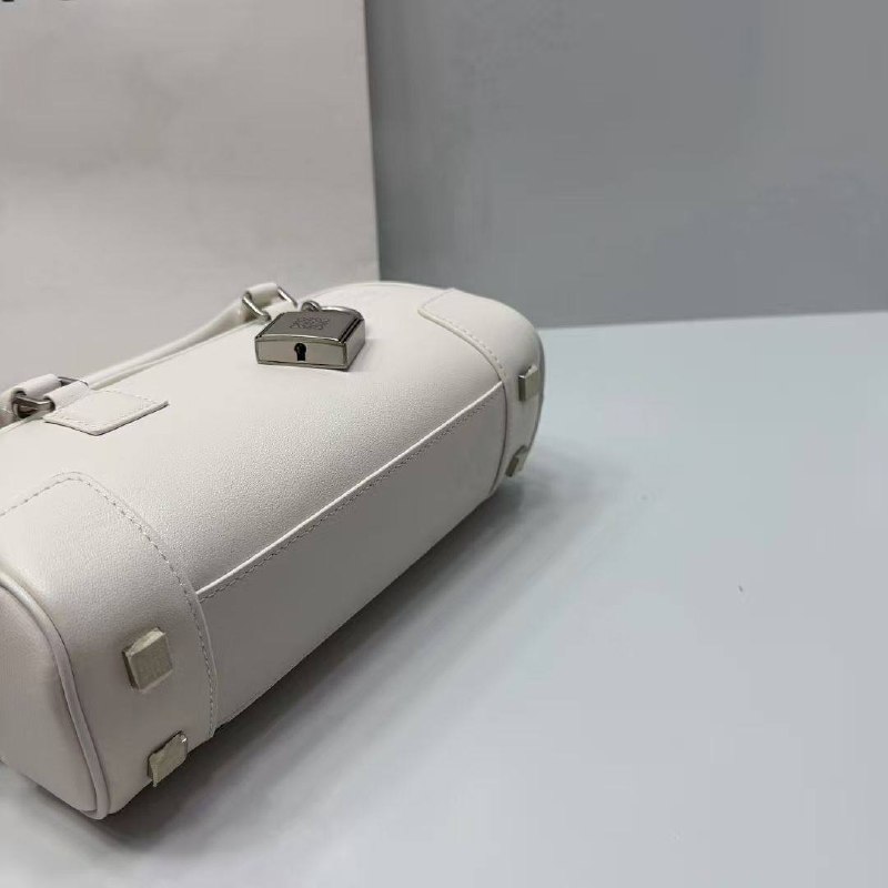 Сумка Loewe 6