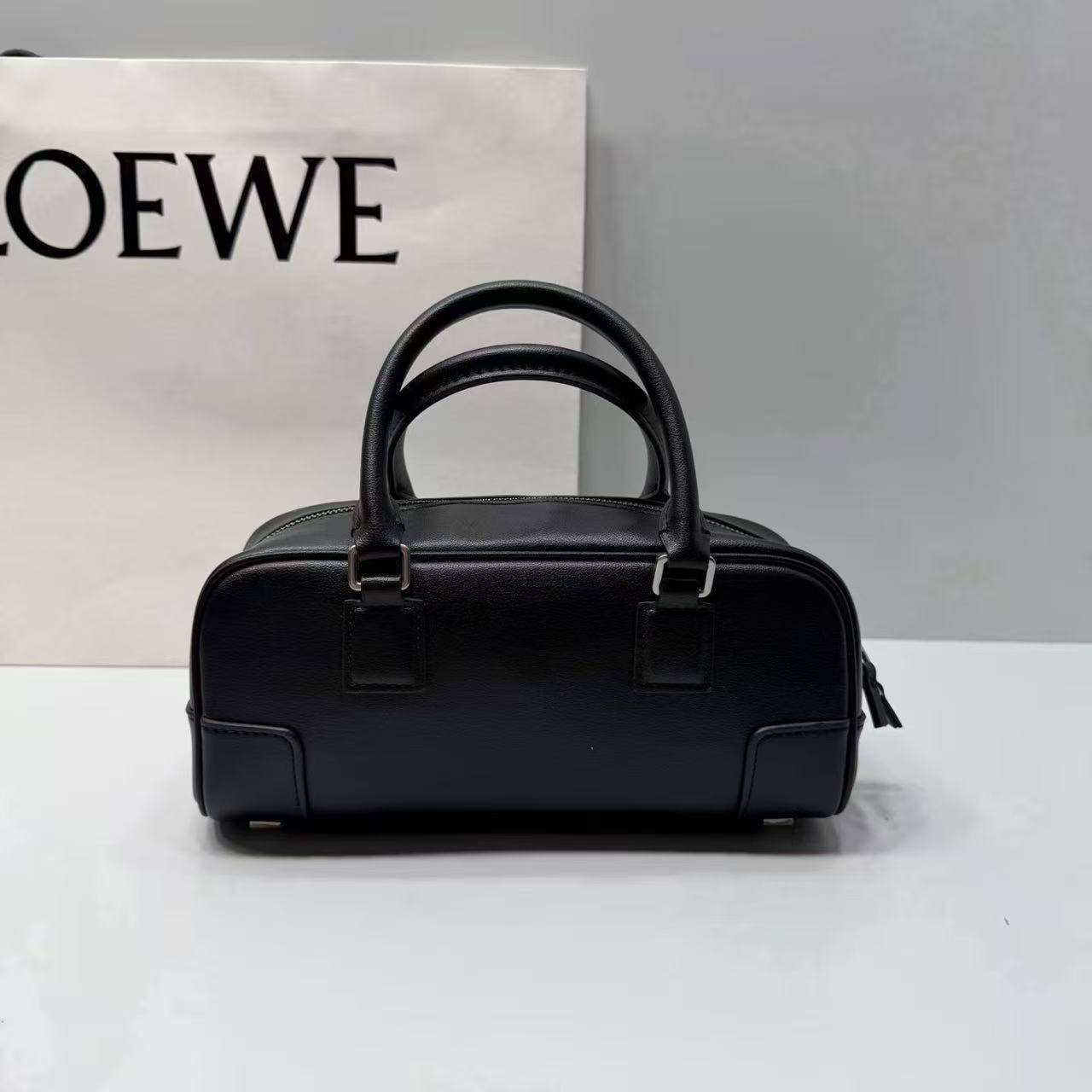 Сумка Loewe 2