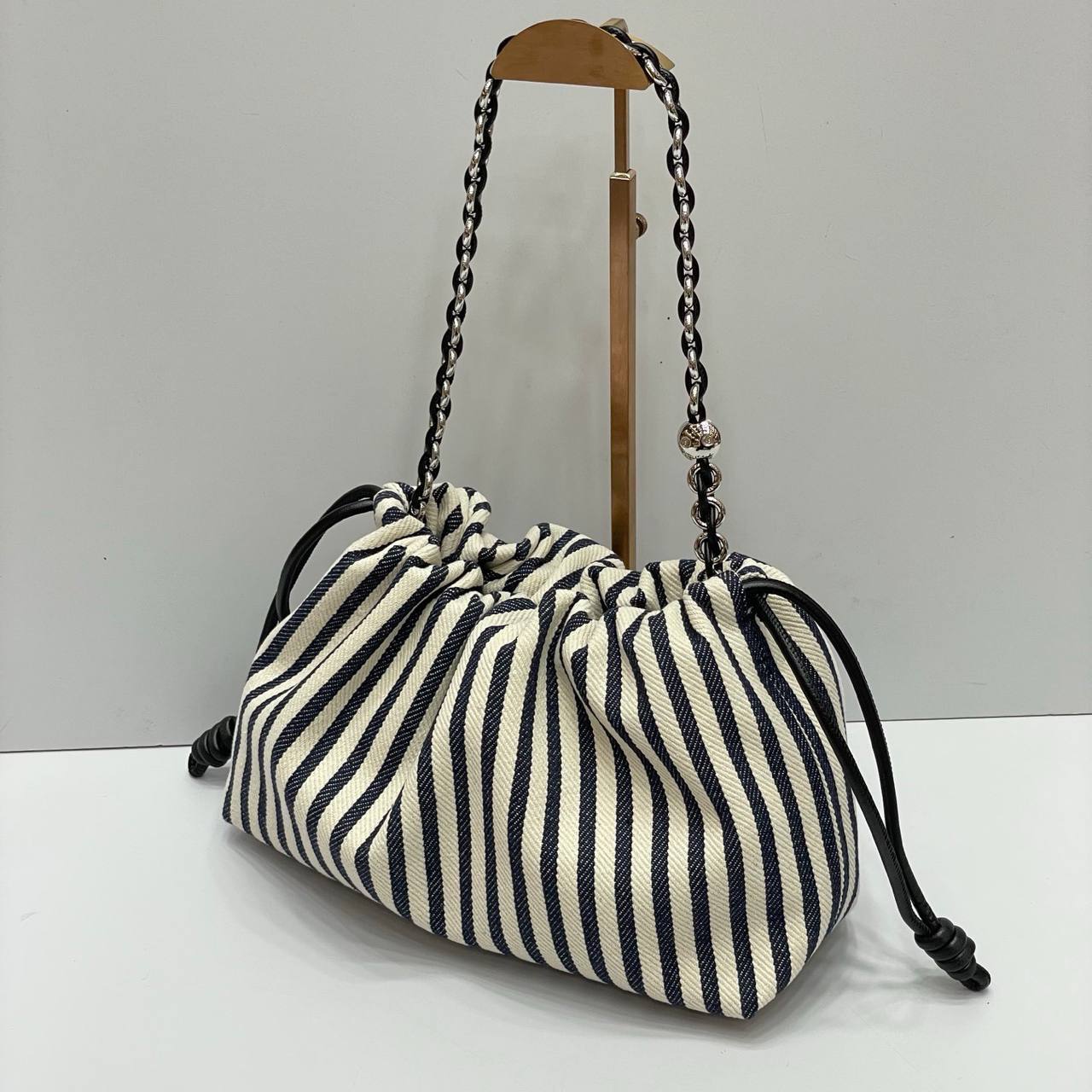 Сумка Loewe 2