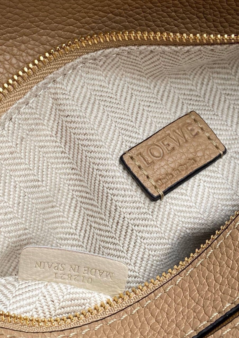 Сумка Loewe 9