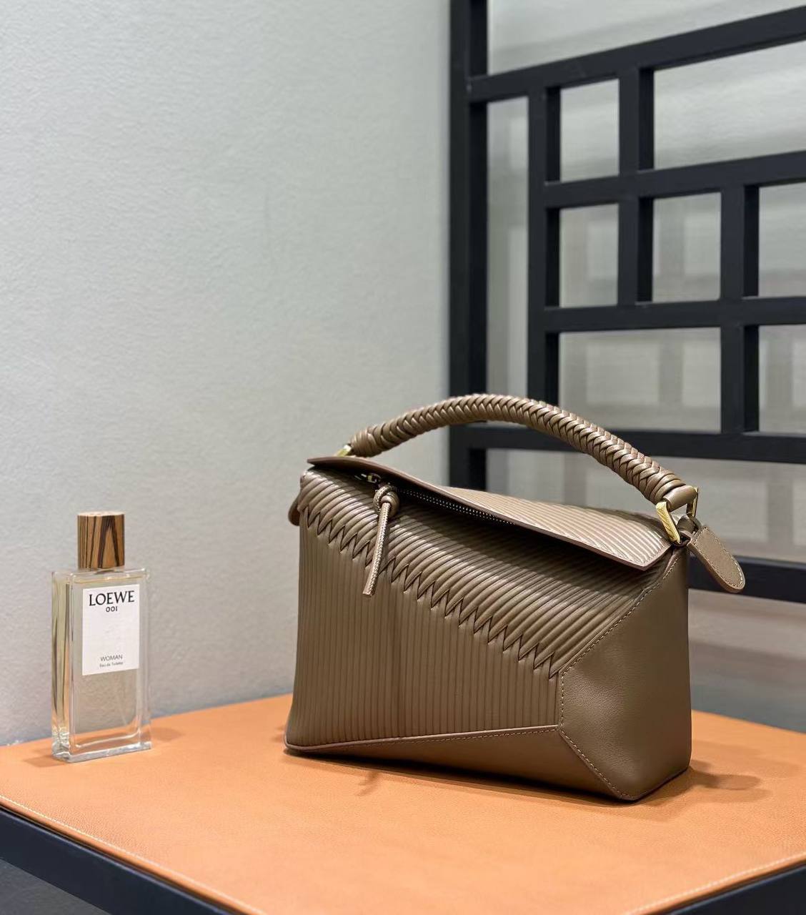 Сумка Loewe 2