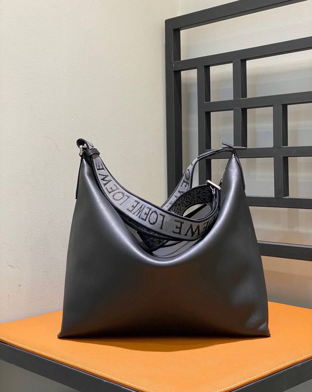 Сумка Loewe