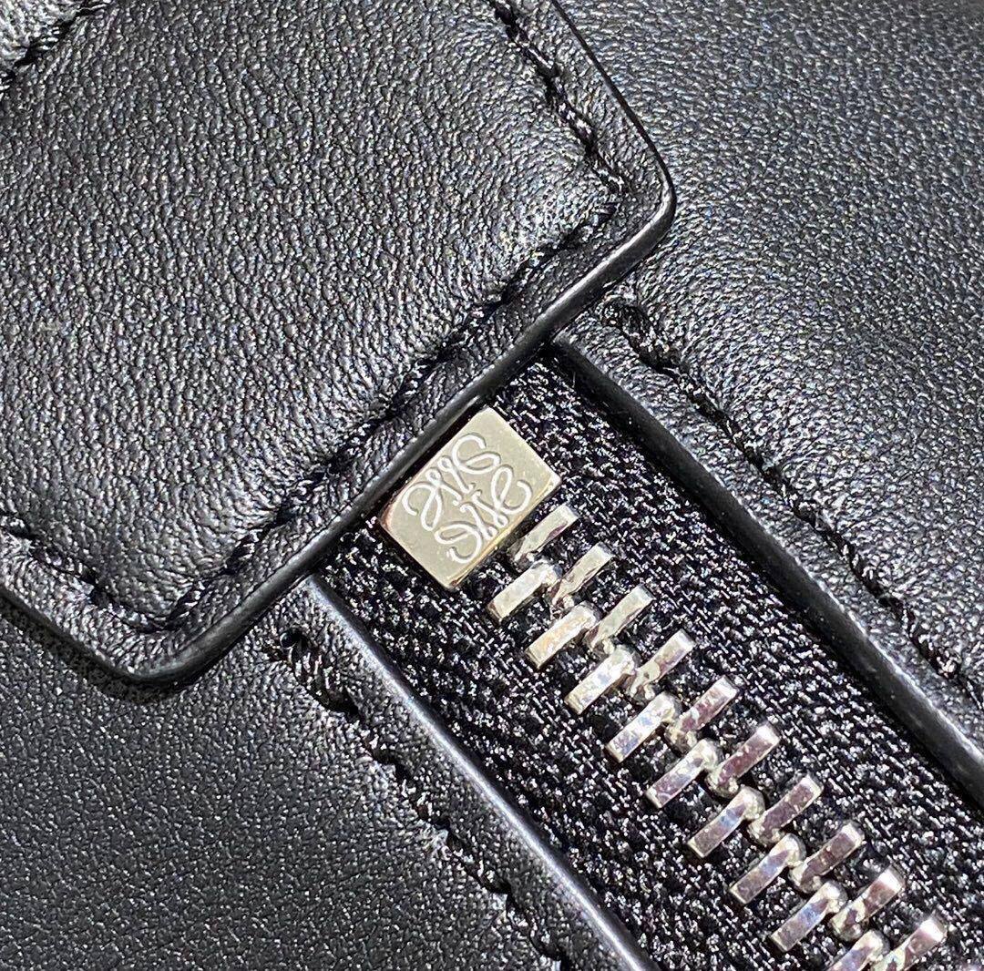 Сумка Loewe 6